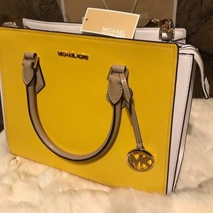 Michael Kors bag 👜